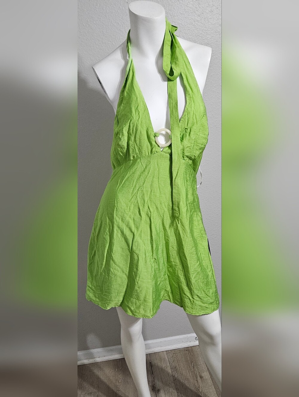 NWT Lulus Theresia Lime Green O-Ring Halter Mini Dress Size L - Picture 8 of 8